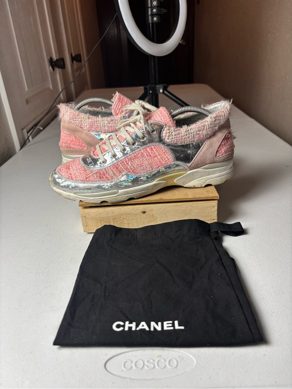 CHANEL 2014 pink tweed silver holographic silver leather sneakers Sz 42 / 12 US